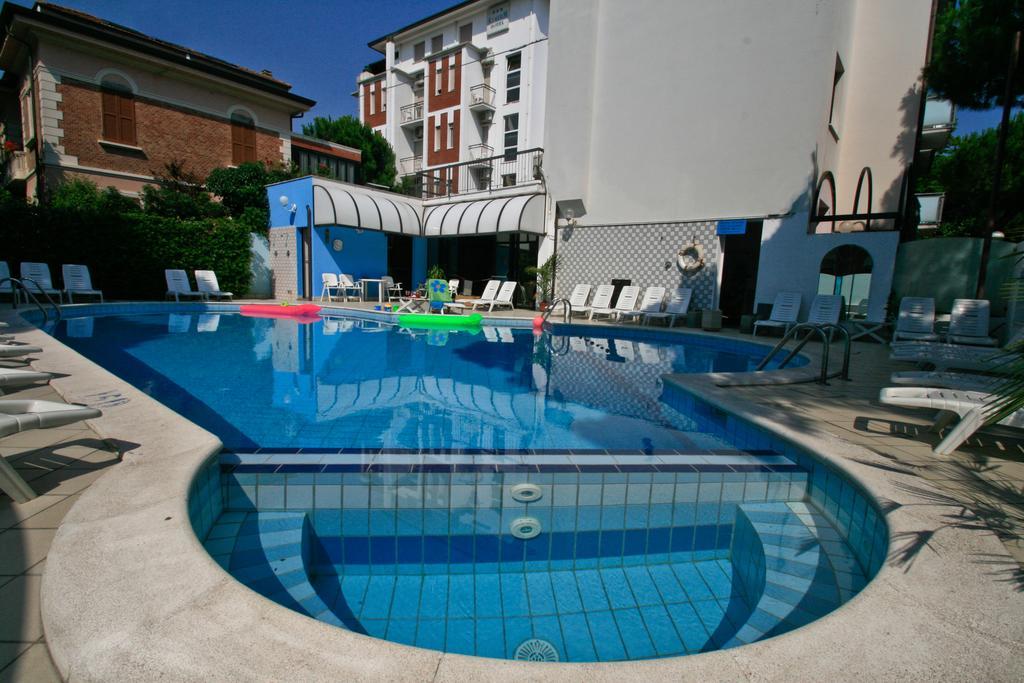 Residence Brown ริมินี ภายนอก รูปภาพ